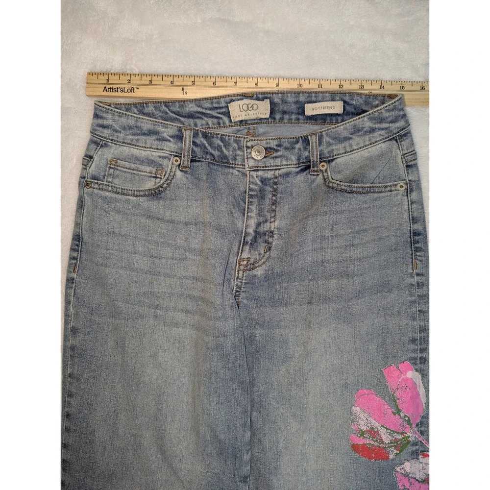 LOGO Lori Goldstein Boyfriend Jeans Floral Light‎ Wash Raw Hem Womens 6 RN89828